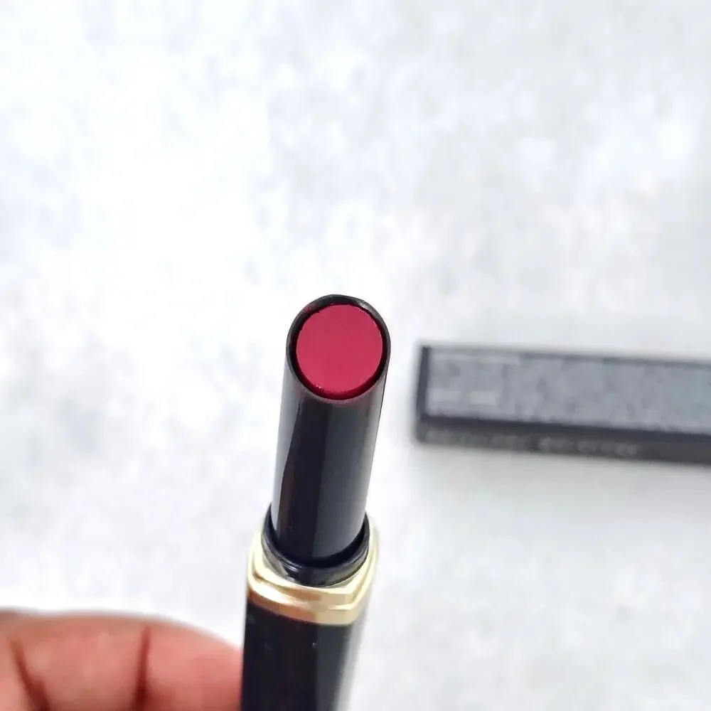 Avon Brilliant Moisture Ruby Slipper Lip color Lipstick Retractable 0.07 oz NOS